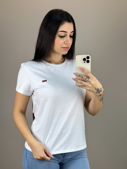 T-SHIRT FEMININA BASICA LEVIS LOGO BORDADA