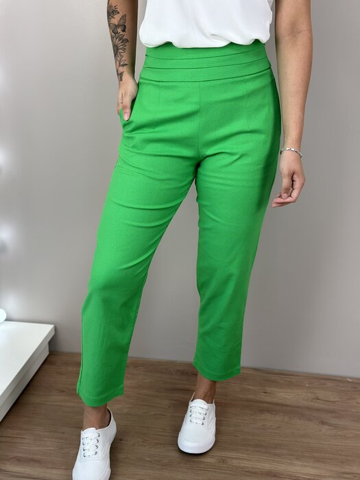 CALÇA FEMININA ALFAIATARIA COS PREGAS AURORA